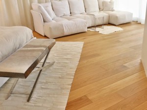 Plancher d'ingénierie ¾ chêne blanc huilé transparent