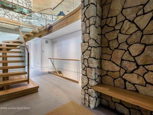 982 - Escalier bois et verre